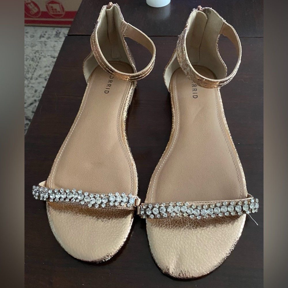 Woman’s Torrid size 11w Sandals gold with Jewels